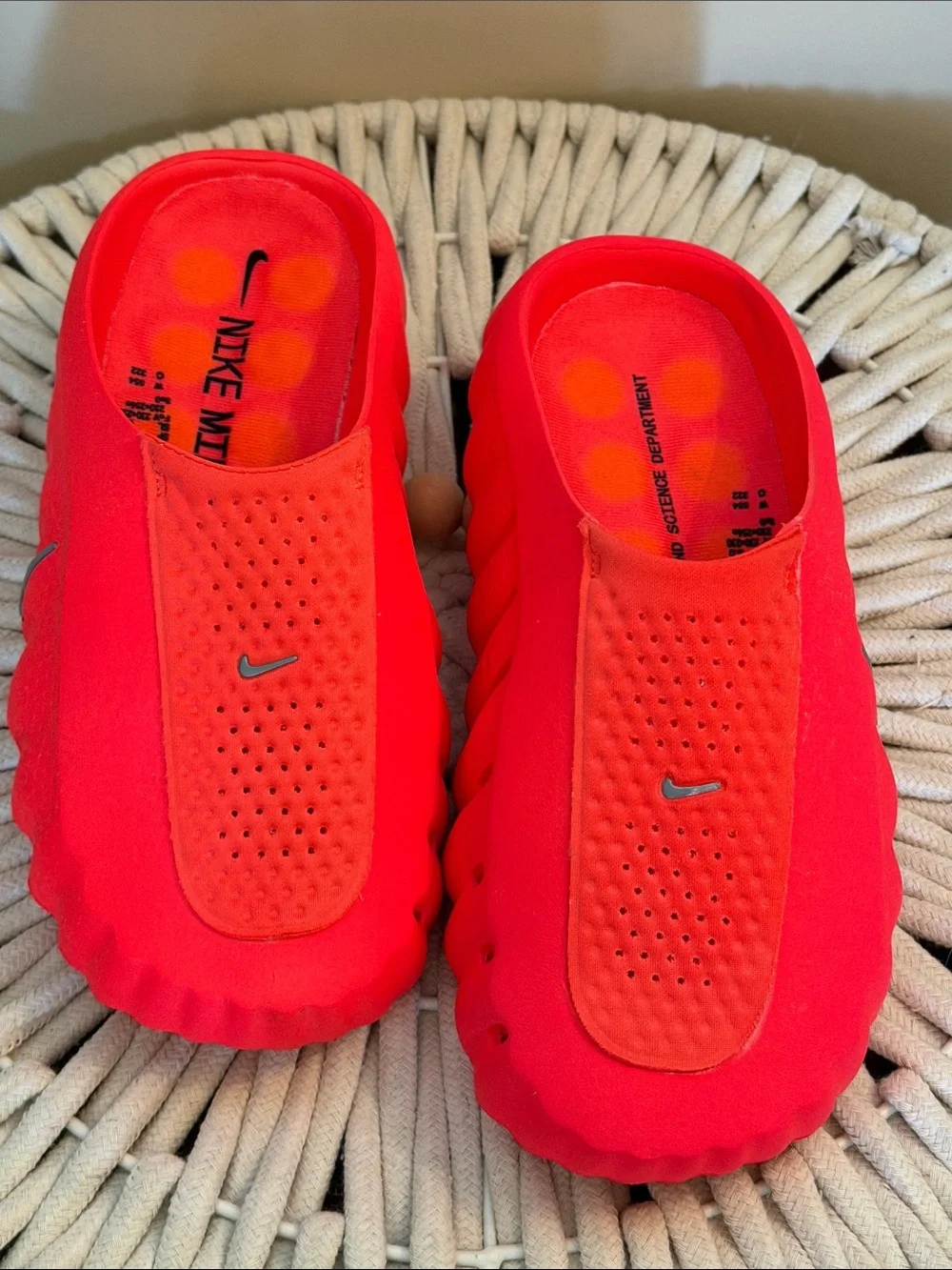 Nike Mind 001 Solar Red Recovery Mule Slip On M6 W7